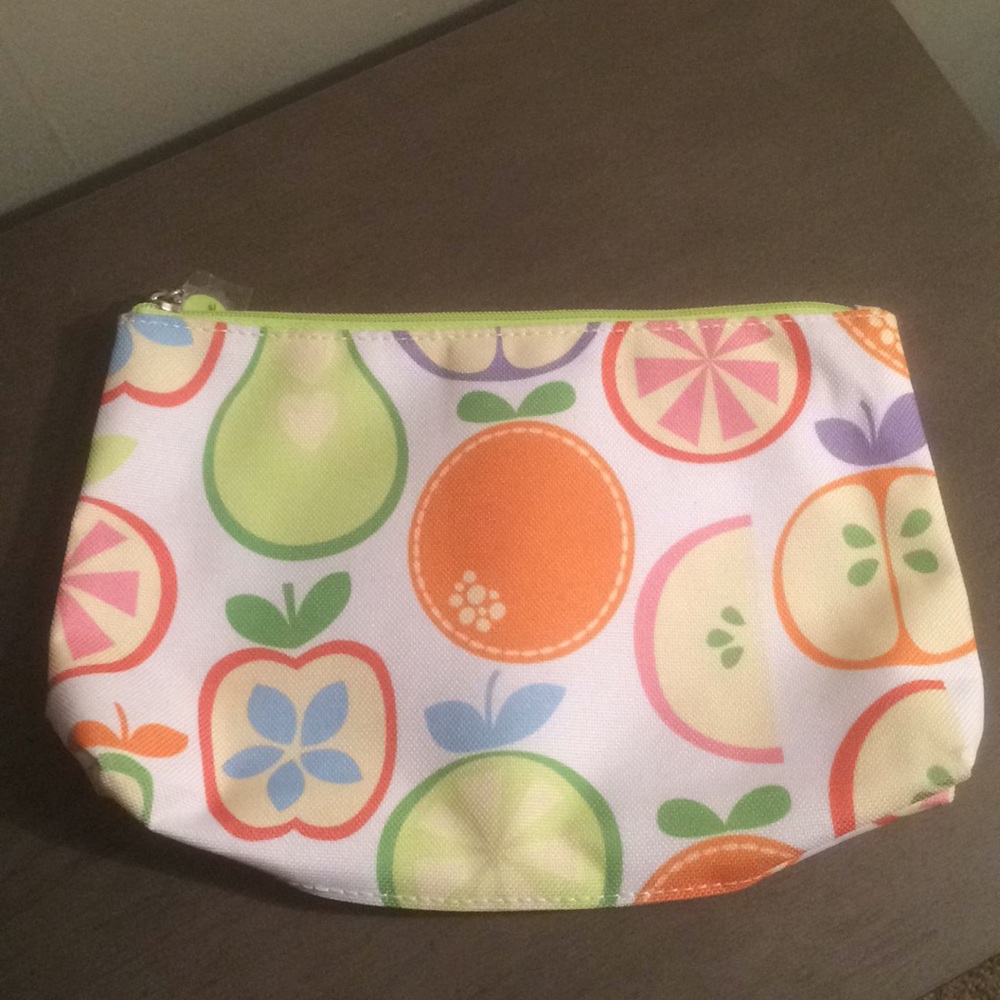 Clinique Make up bag